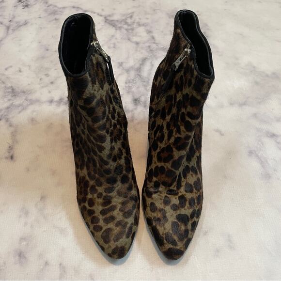 Brian Atwood Bellaria Leopard Print Fur Wedge Ankle Booties Sz 10 - Picture 3 of 11